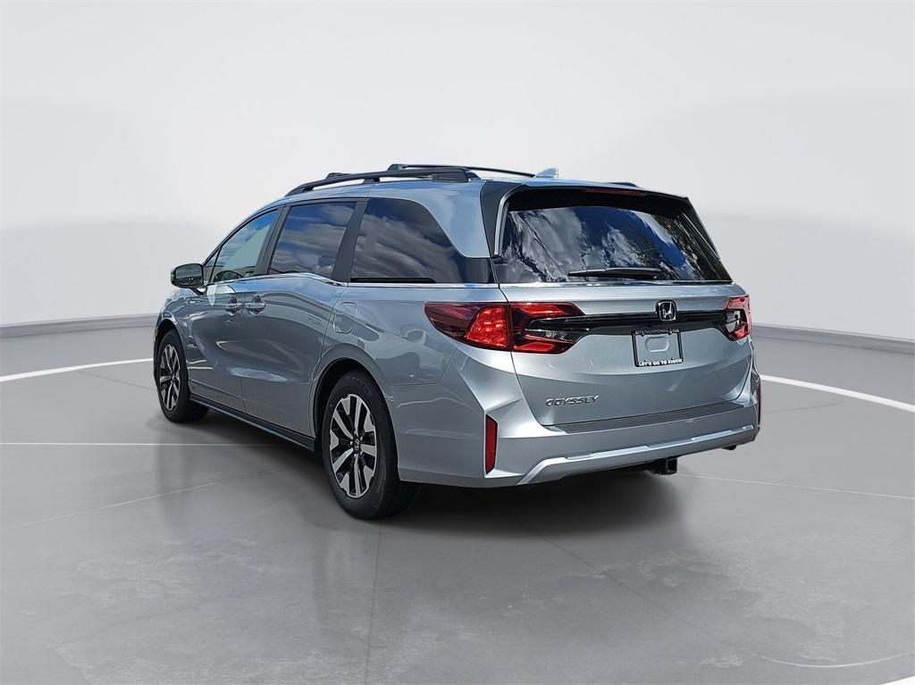 new 2026 Honda Odyssey car, priced at $45,685