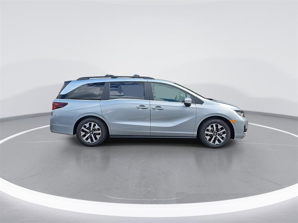 new 2026 Honda Odyssey car, priced at $45,685