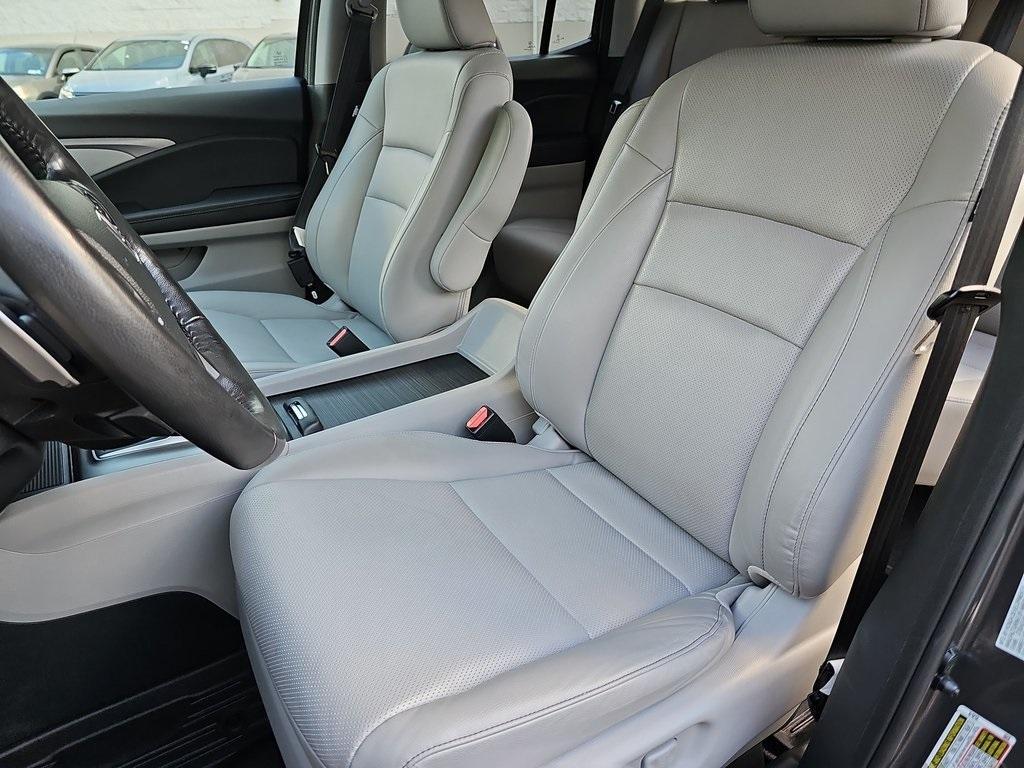 used 2022 Honda Ridgeline car, priced at $31,298