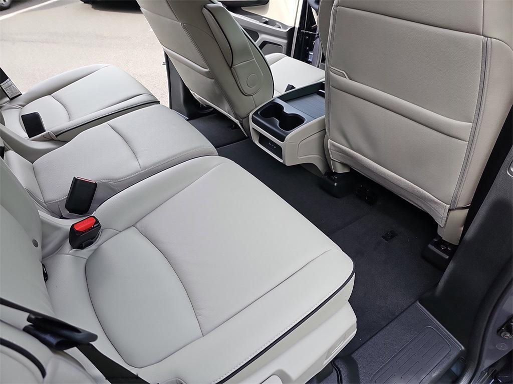new 2026 Honda Odyssey car, priced at $48,990