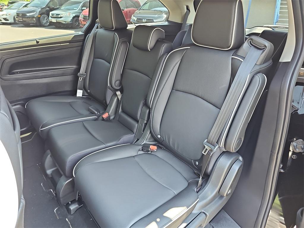 new 2025 Honda Odyssey car, priced at $48,360