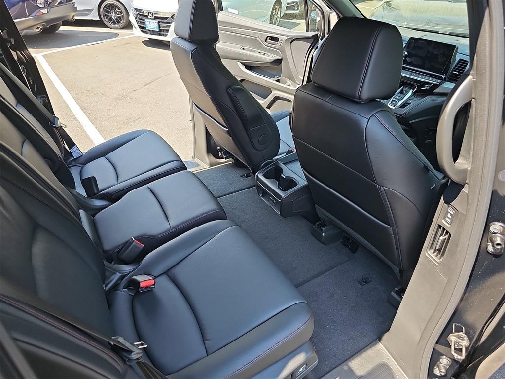 new 2025 Honda Odyssey car, priced at $44,820