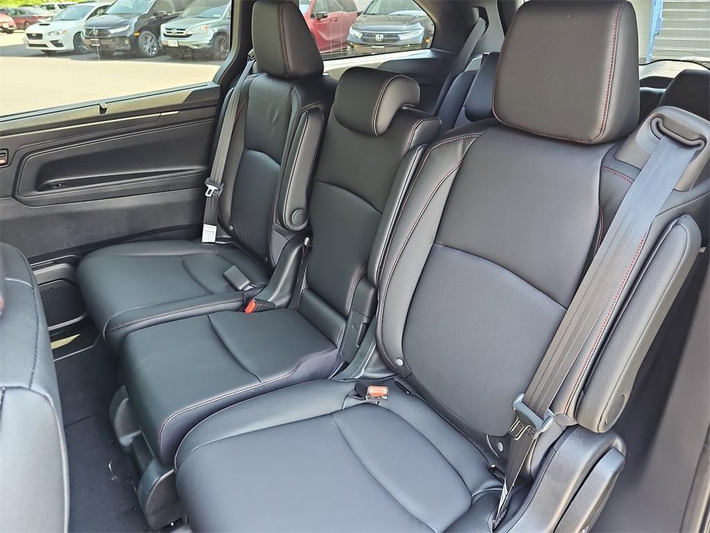 new 2025 Honda Odyssey car, priced at $44,820