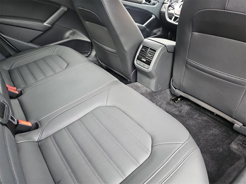 used 2018 Volkswagen Passat car, priced at $10,495