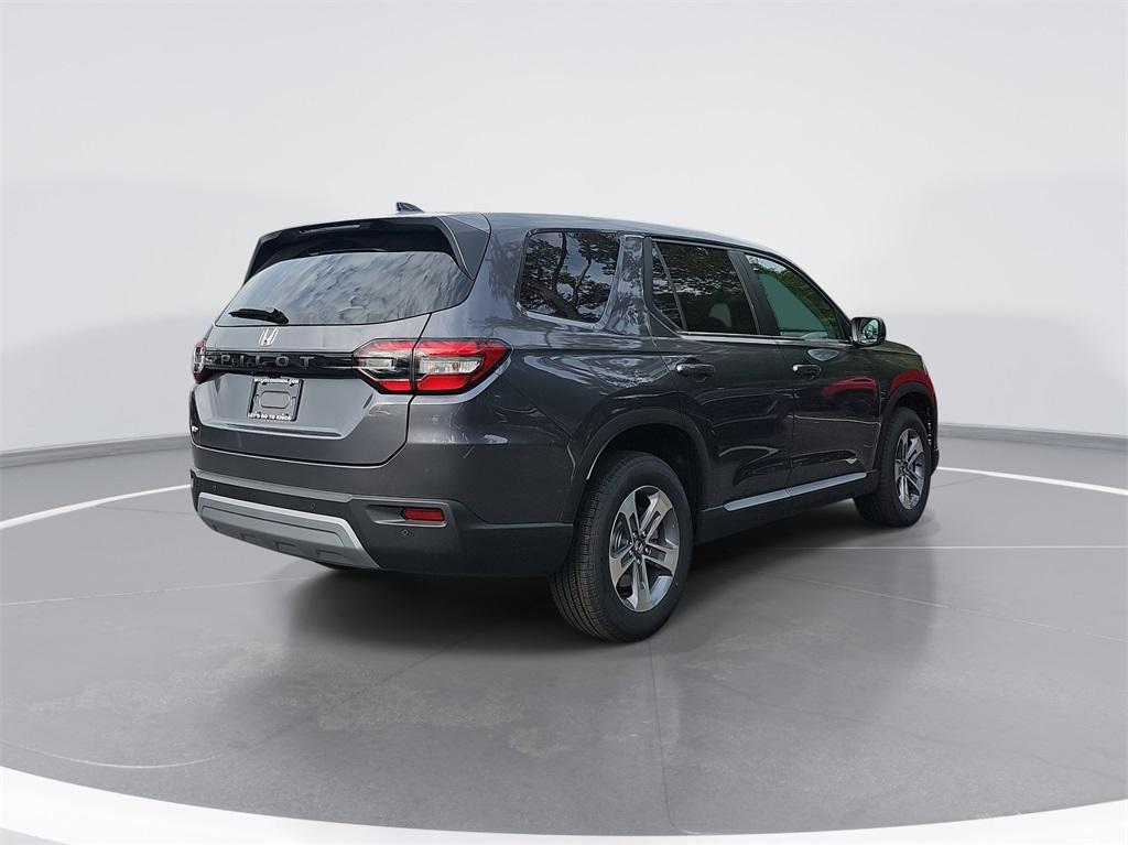 new 2025 Honda Pilot car, priced at $47,095