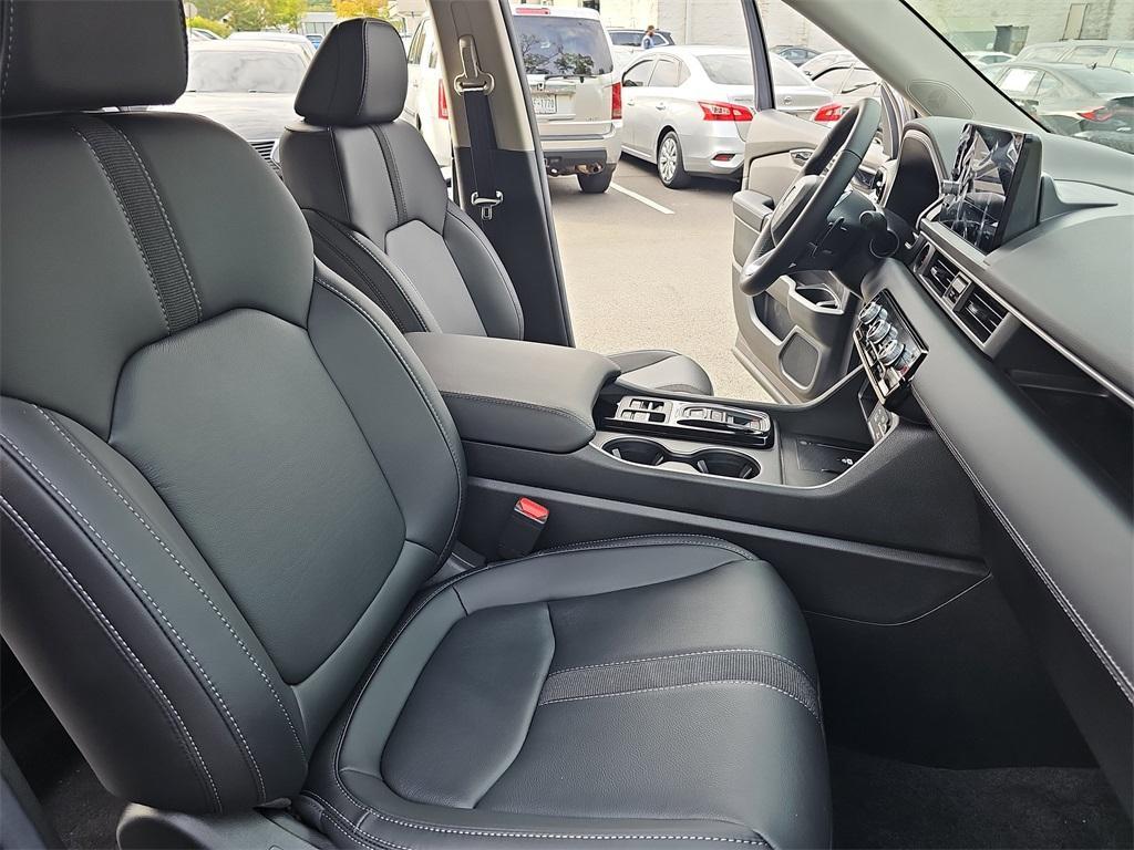 new 2025 Honda Pilot car, priced at $47,095