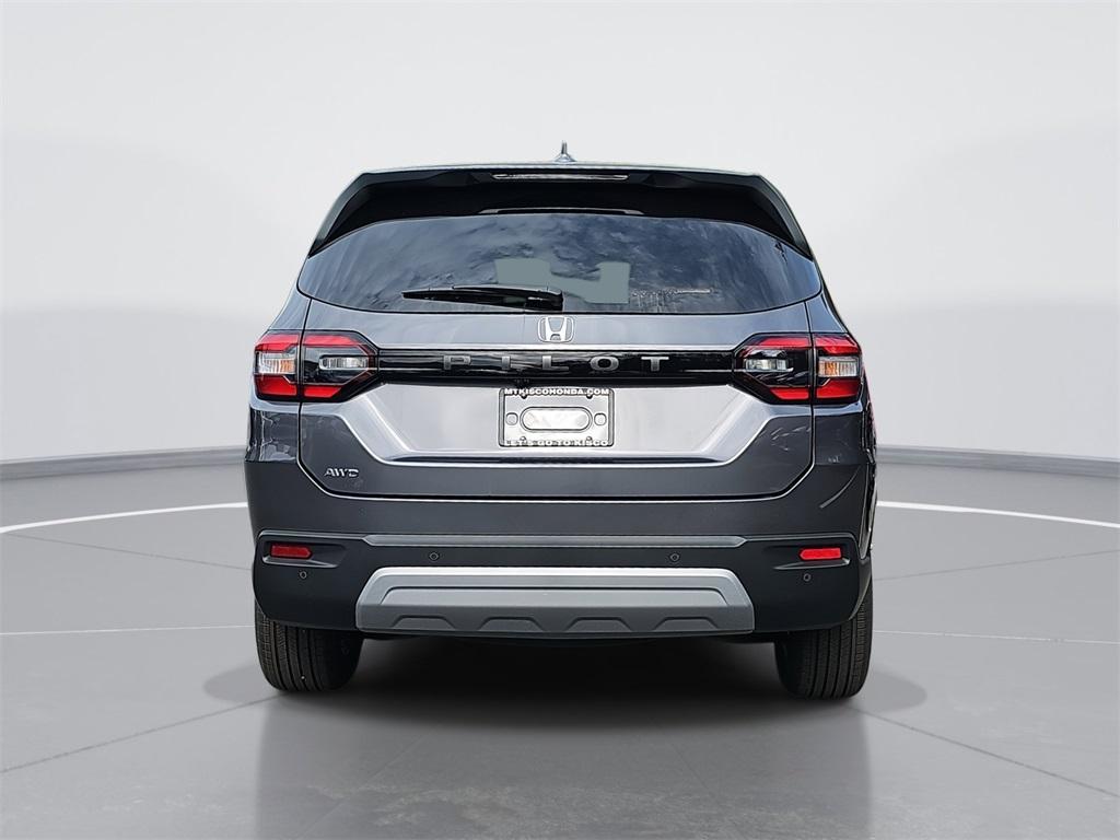 new 2025 Honda Pilot car, priced at $47,095