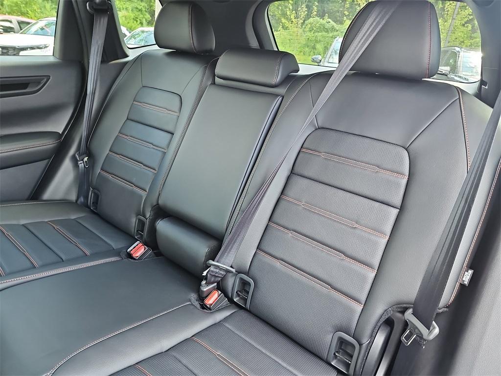 new 2026 Honda CR-V Hybrid car, priced at $41,675