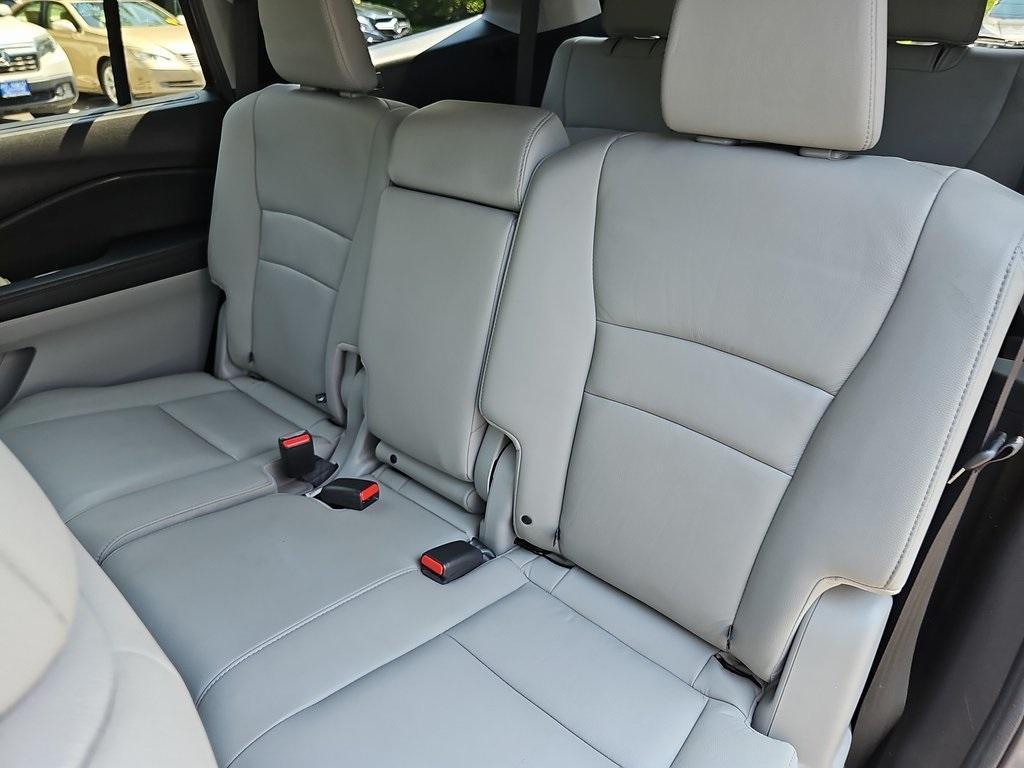 used 2019 Honda Pilot car, priced at $23,489