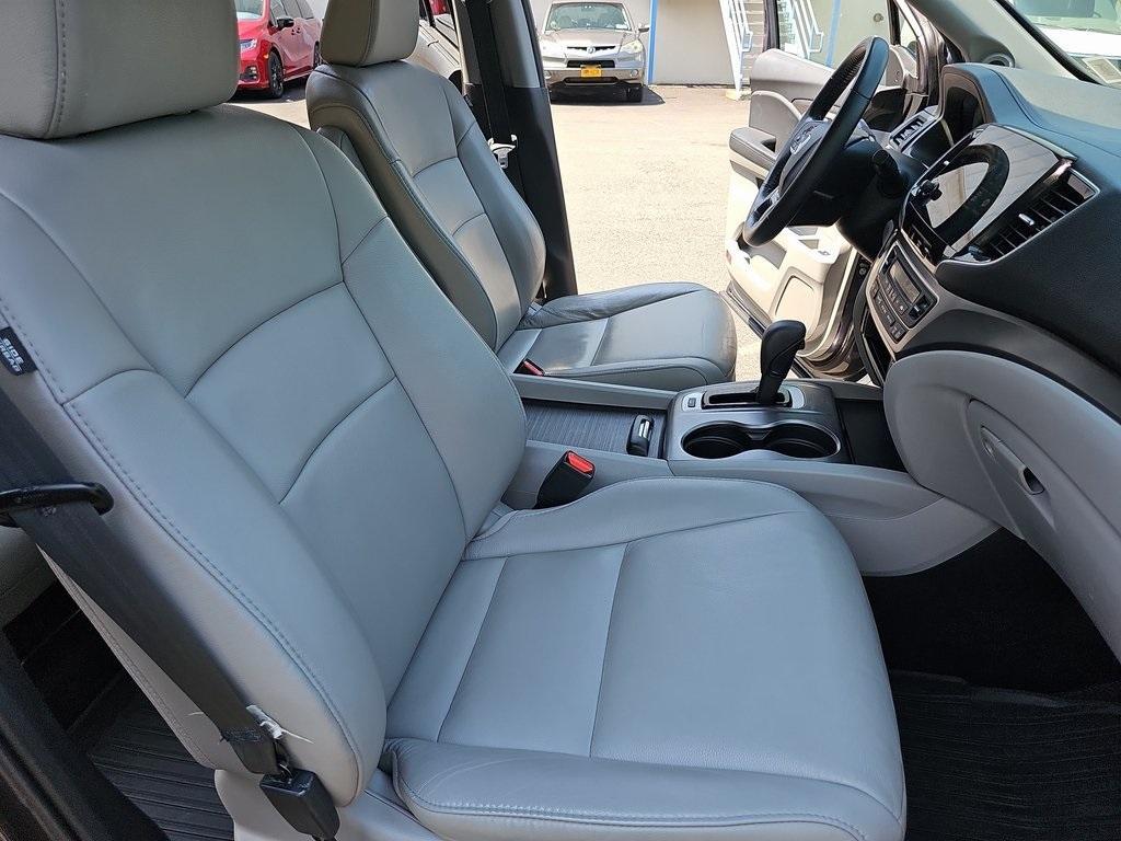 used 2019 Honda Pilot car, priced at $23,489