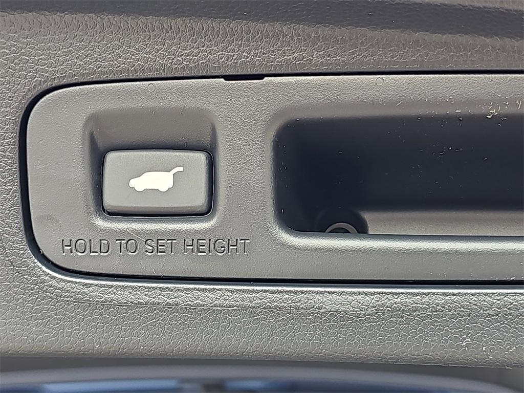 new 2026 Honda CR-V Hybrid car, priced at $41,620