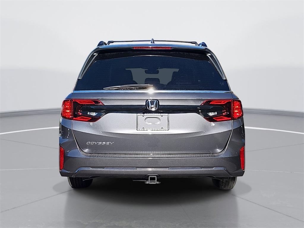new 2026 Honda Odyssey car, priced at $45,685