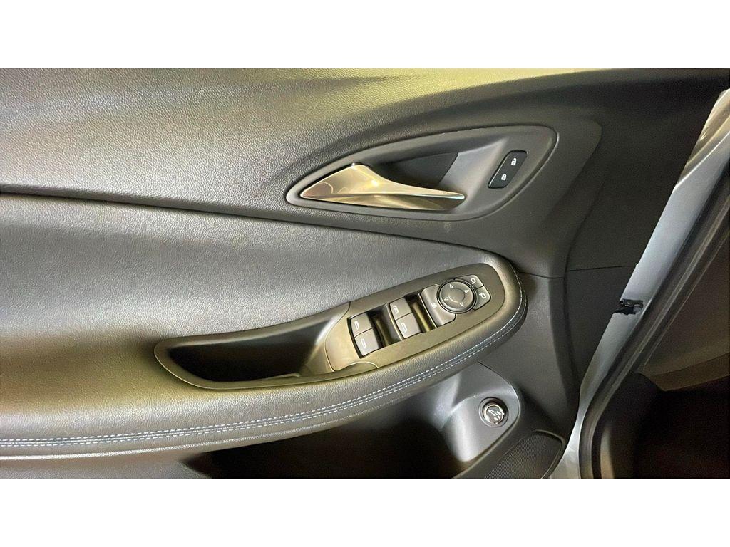 new 2026 Buick Encore GX car, priced at $33,275