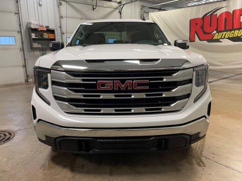 new 2025 GMC Sierra 1500 car, priced at $57,375