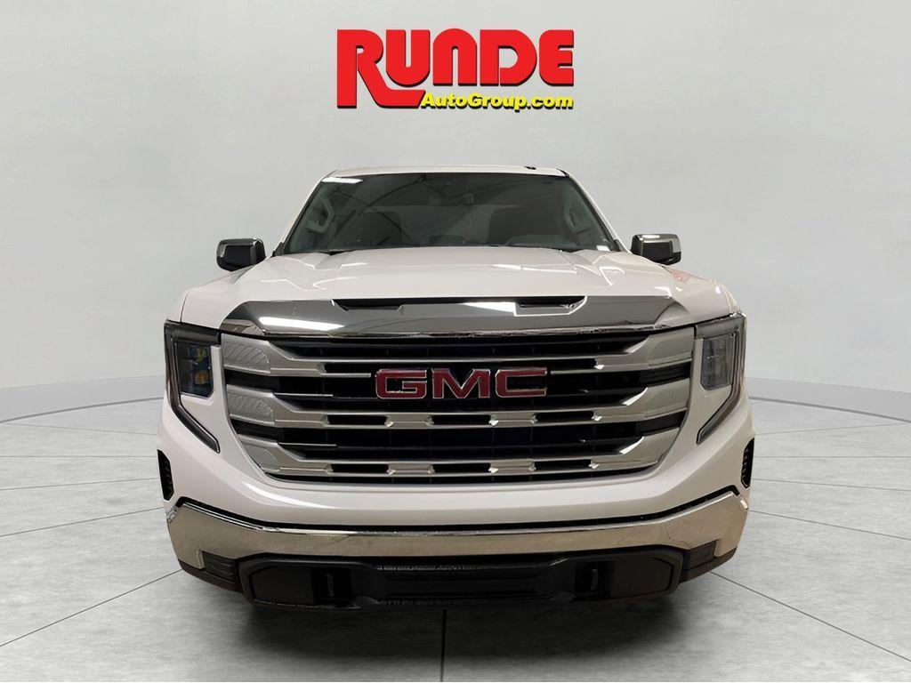 new 2025 GMC Sierra 1500 car, priced at $56,375