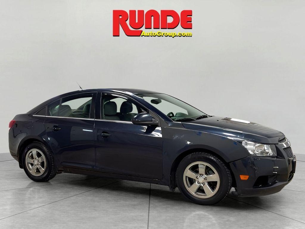 used 2014 Chevrolet Cruze car, priced at $4,992