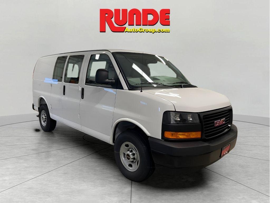 new 2025 GMC Savana 2500 car, priced at $46,900