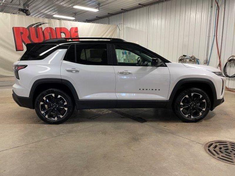 new 2025 Chevrolet Equinox car, priced at $40,370