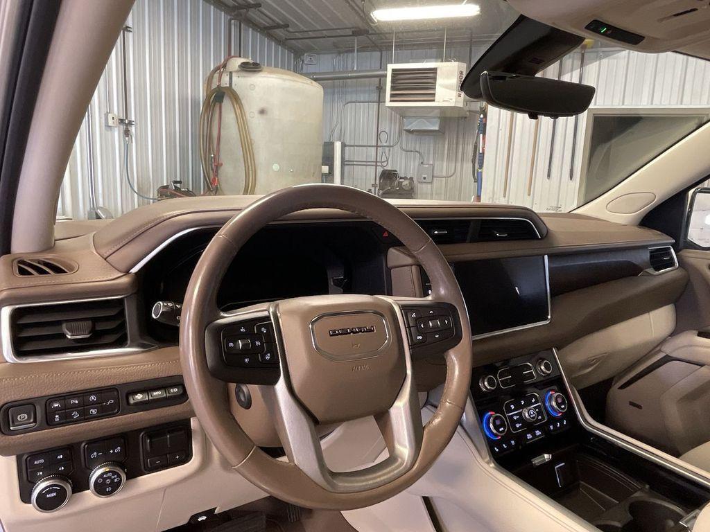 used 2022 GMC Yukon car, priced at $49,950