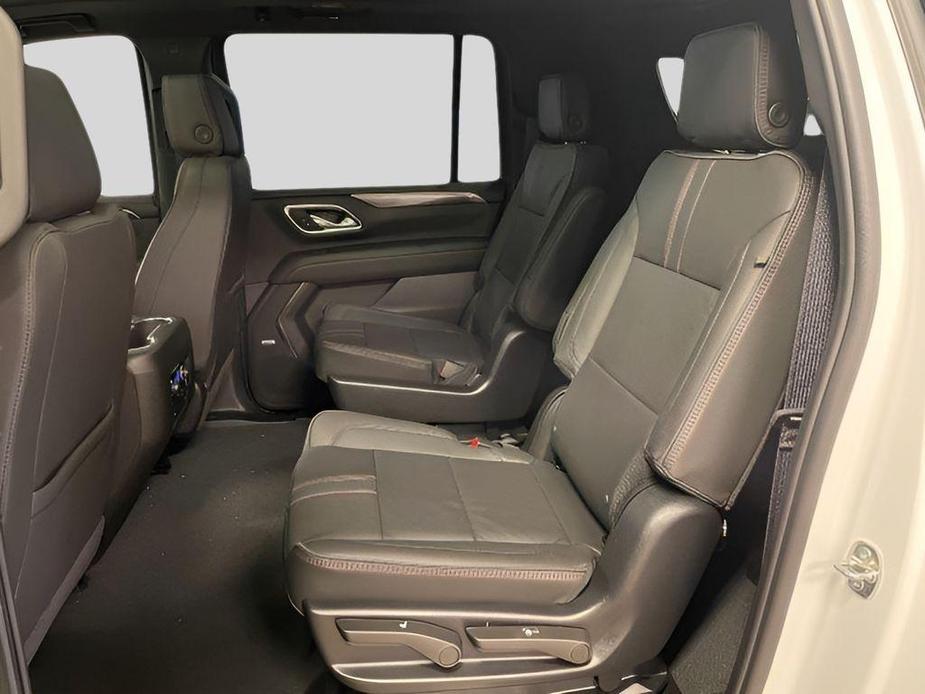 new 2024 Chevrolet Suburban car, priced at $73,255