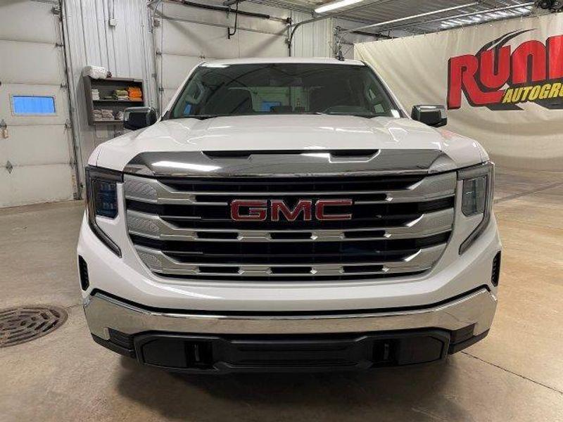 new 2025 GMC Sierra 1500 car, priced at $57,275