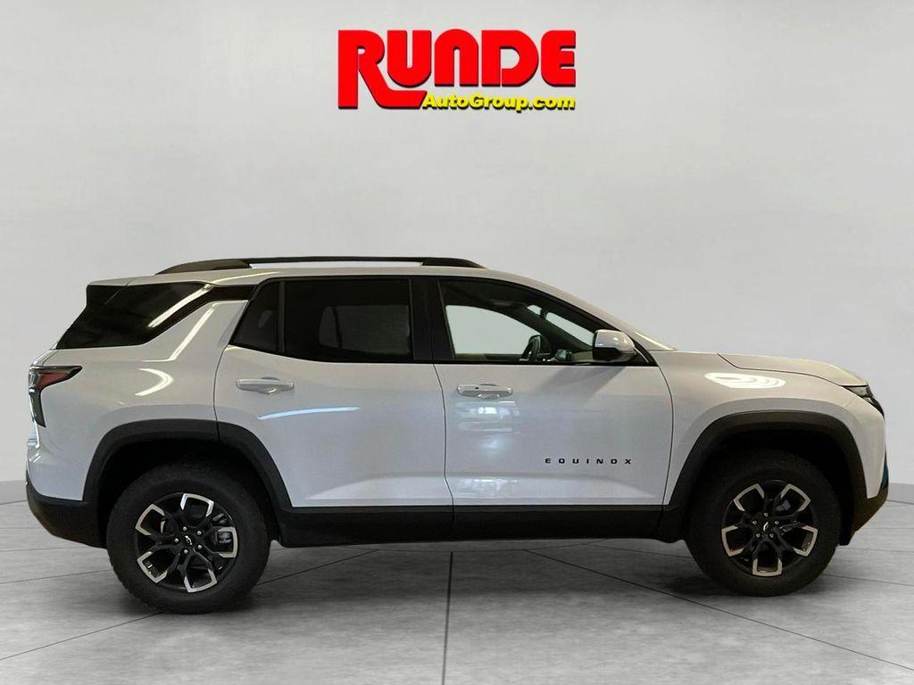 new 2026 Chevrolet Equinox car, priced at $39,550