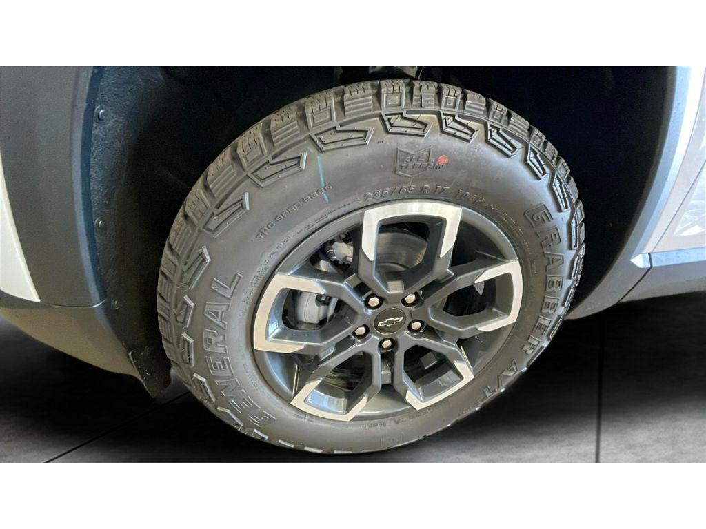 new 2026 Chevrolet Equinox car, priced at $39,550