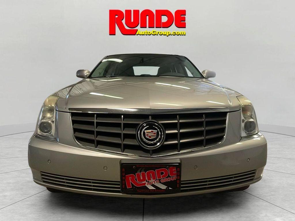 used 2006 Cadillac DTS car, priced at $5,940