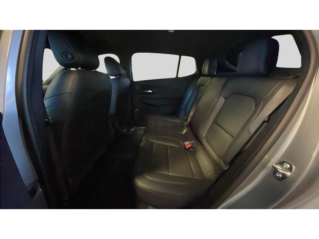 new 2025 Buick Envista car, priced at $28,180
