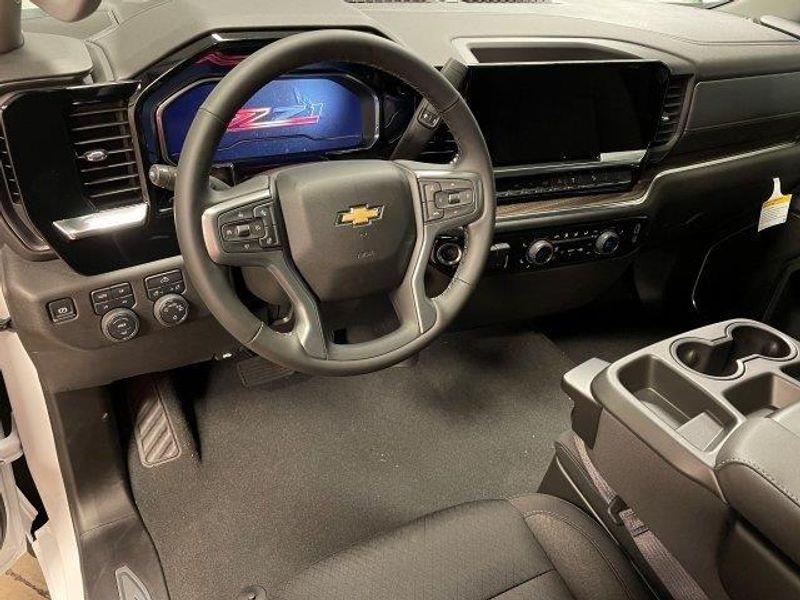 new 2025 Chevrolet Silverado 1500 car, priced at $56,620