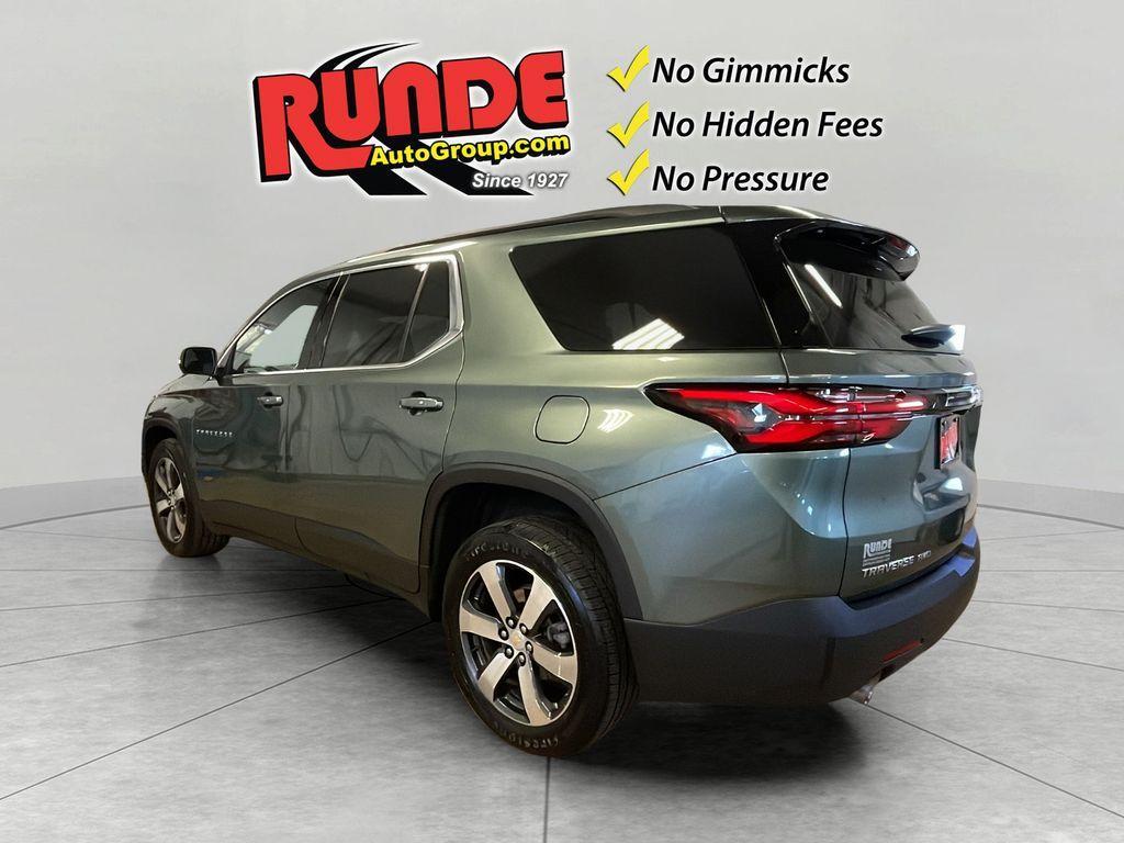 used 2022 Chevrolet Traverse car, priced at $25,381