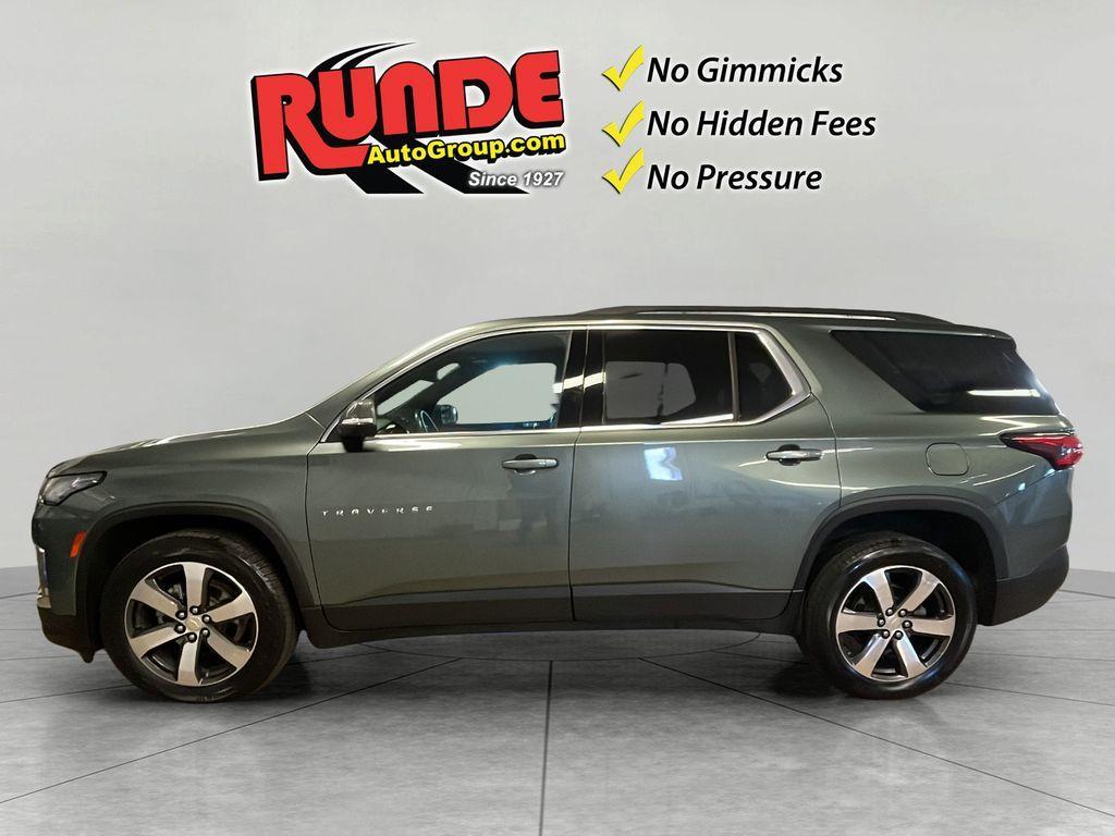 used 2022 Chevrolet Traverse car, priced at $25,381