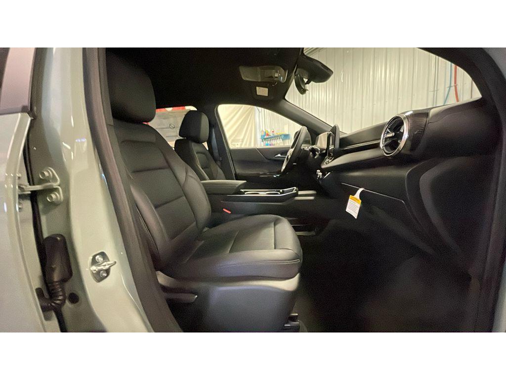 new 2025 Chevrolet Equinox car, priced at $33,980