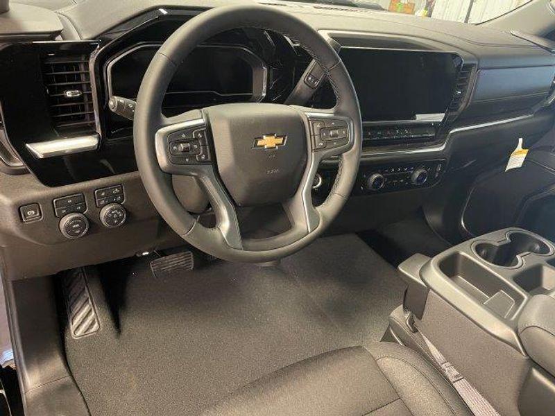 new 2025 Chevrolet Silverado 2500 car, priced at $61,960