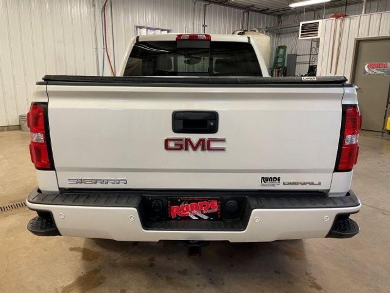 used 2014 GMC Sierra 1500 car, priced at $23,450