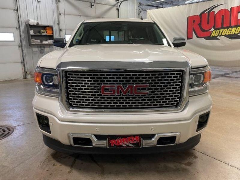 used 2014 GMC Sierra 1500 car, priced at $23,450