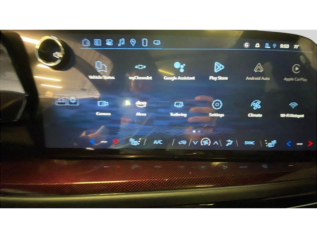 new 2025 Chevrolet Traverse car, priced at $52,155