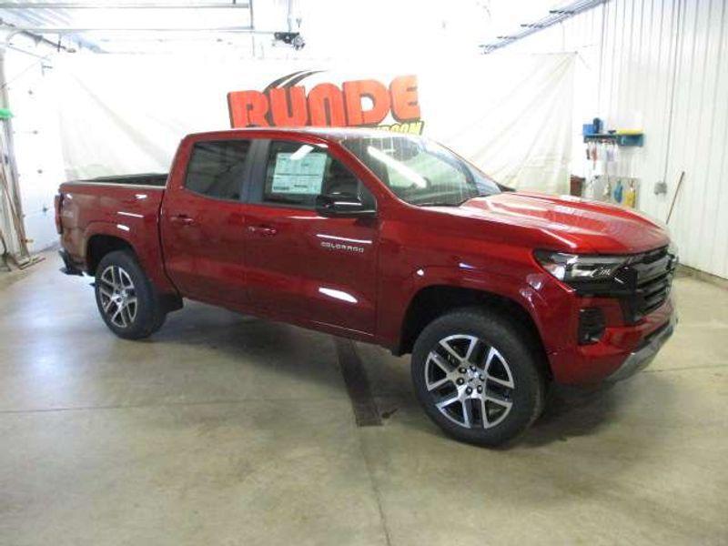 new 2024 Chevrolet Colorado car, priced at $43,960