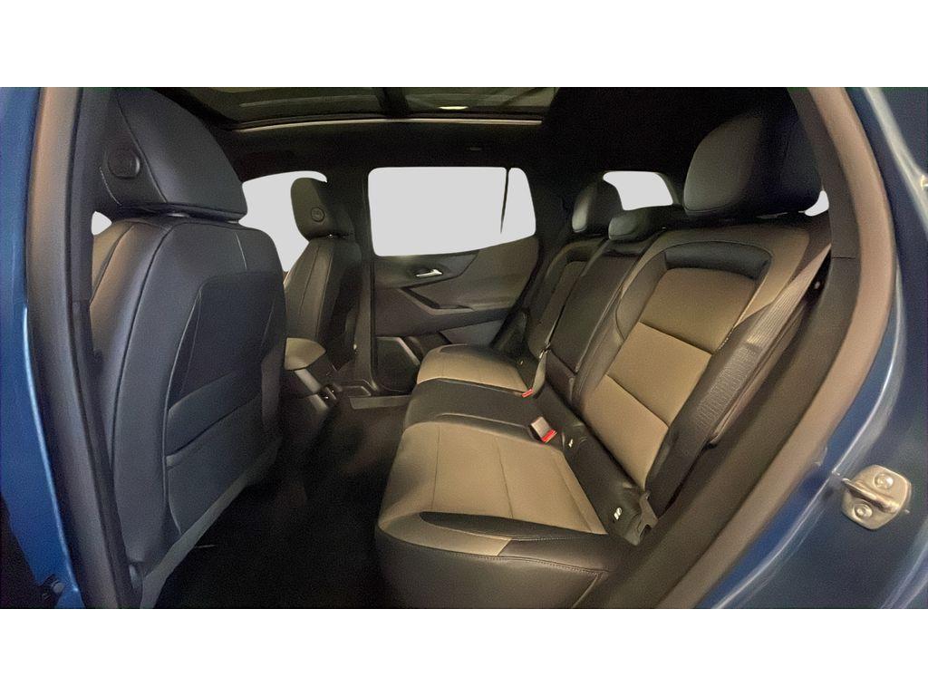 new 2026 Chevrolet Equinox car, priced at $36,001