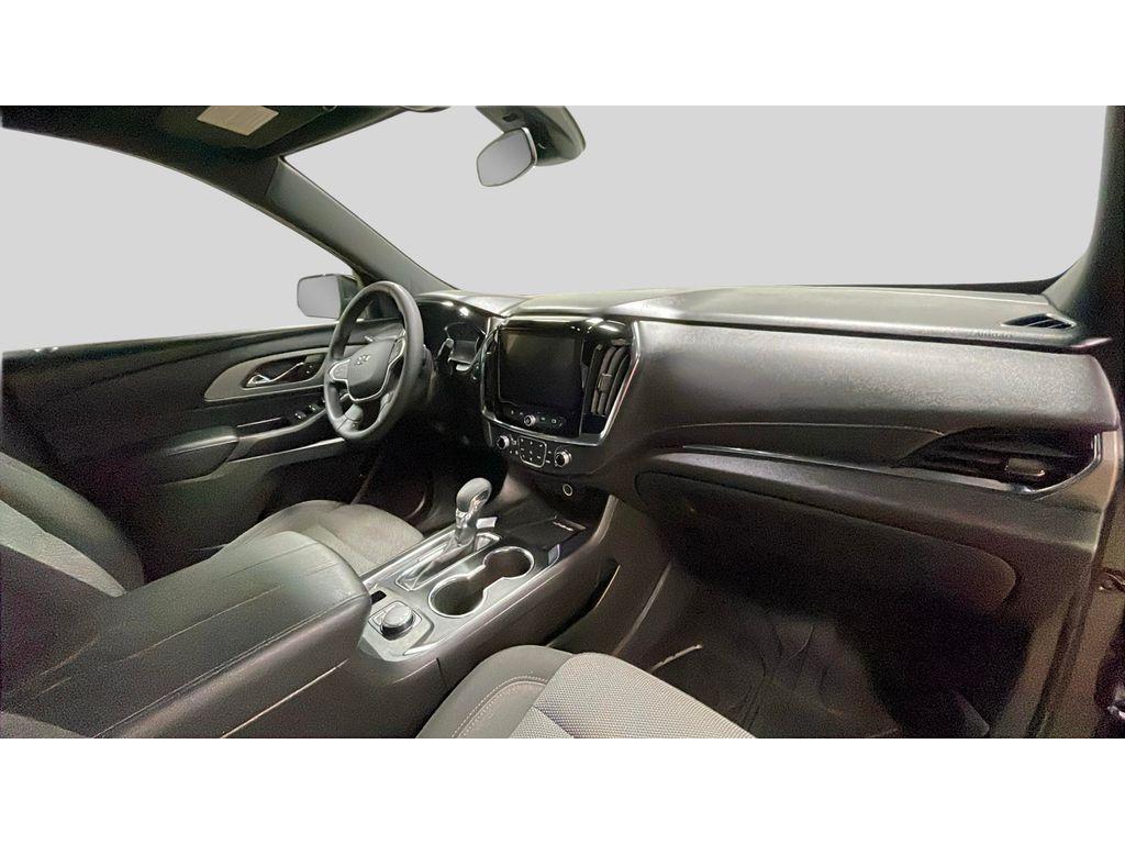 used 2023 Chevrolet Traverse car, priced at $34,500