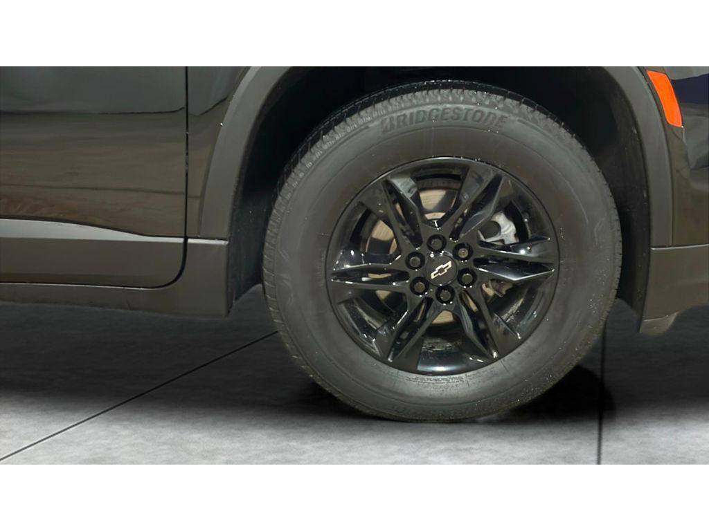 used 2023 Chevrolet Traverse car, priced at $34,500