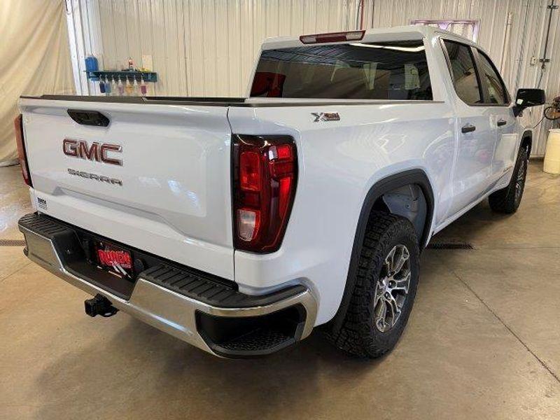 new 2024 GMC Sierra 1500 car, priced at $50,735