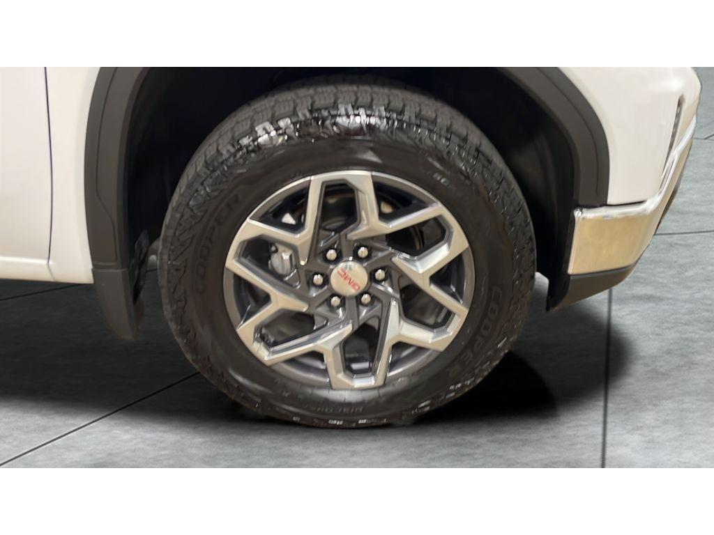 used 2022 GMC Sierra 1500 car, priced at $41,791