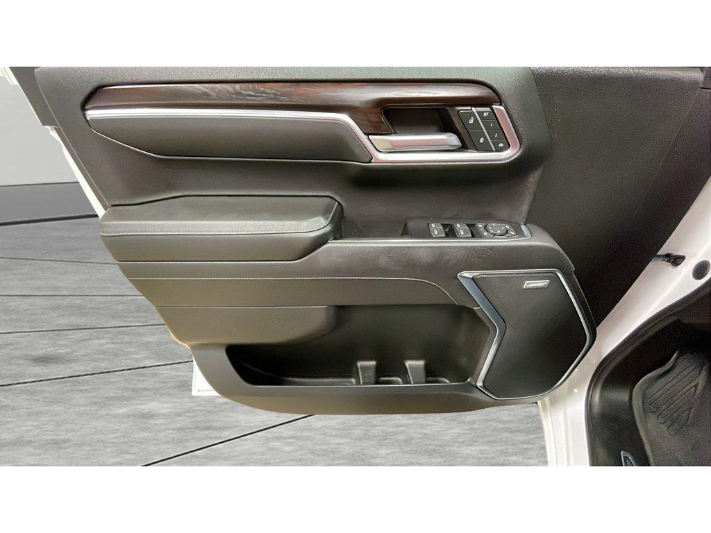 used 2022 GMC Sierra 1500 car, priced at $41,791