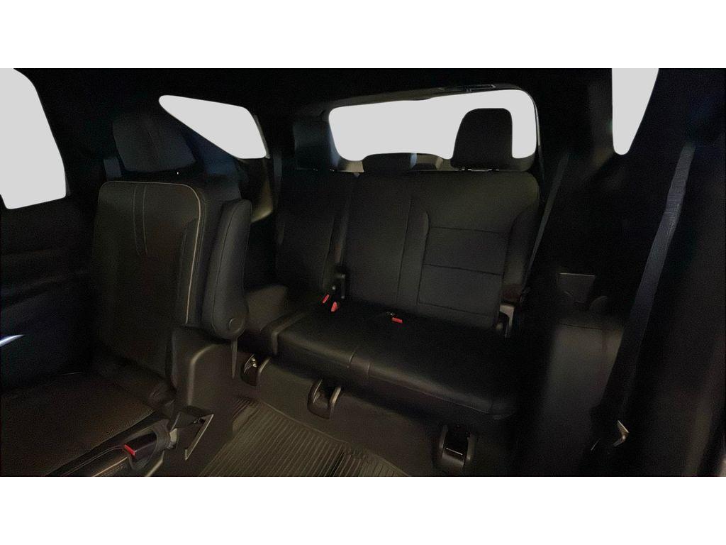 new 2026 Chevrolet Traverse car, priced at $61,009