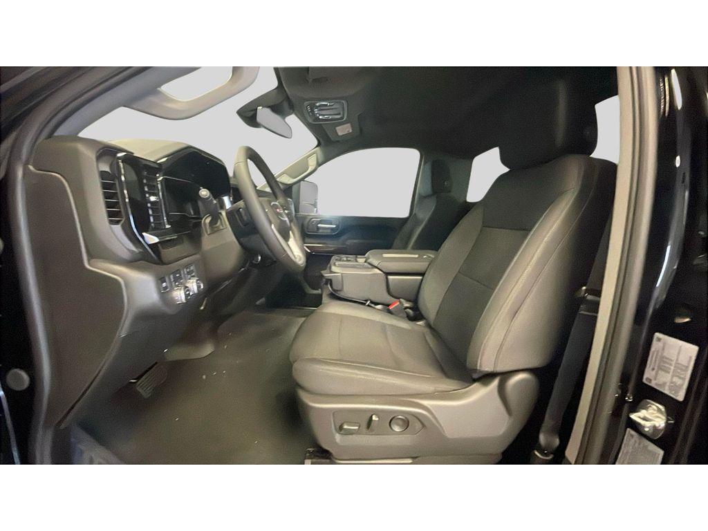 new 2025 GMC Sierra 3500 car, priced at $69,080