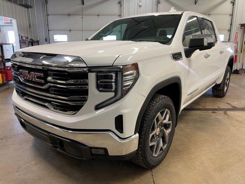 new 2025 GMC Sierra 1500 car, priced at $60,040