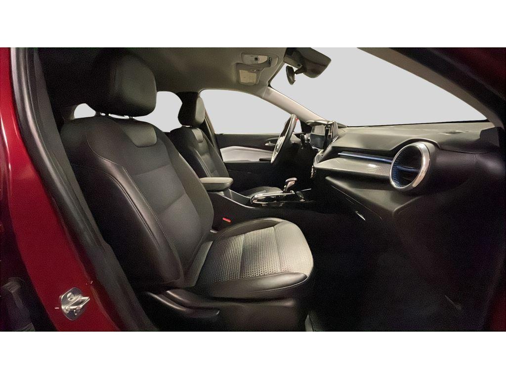 used 2025 Chevrolet Trax car, priced at $22,540