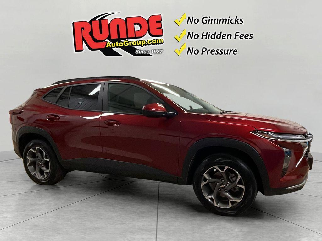 used 2025 Chevrolet Trax car, priced at $22,540