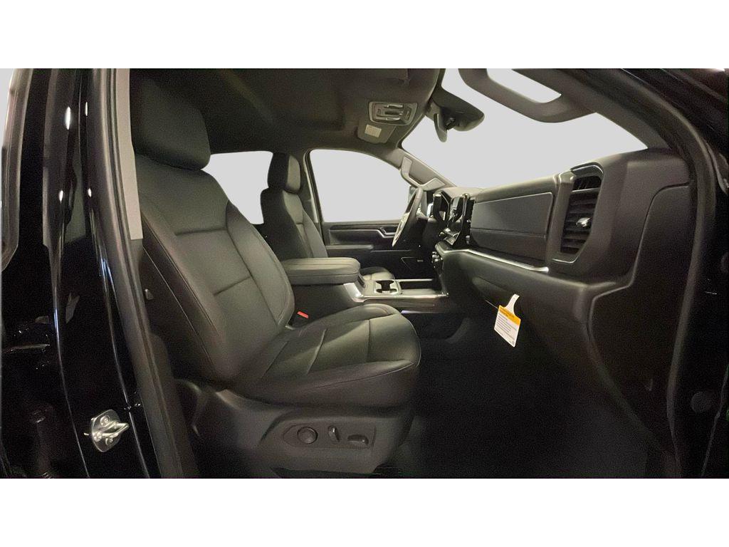new 2025 Chevrolet Silverado 3500 car, priced at $81,460